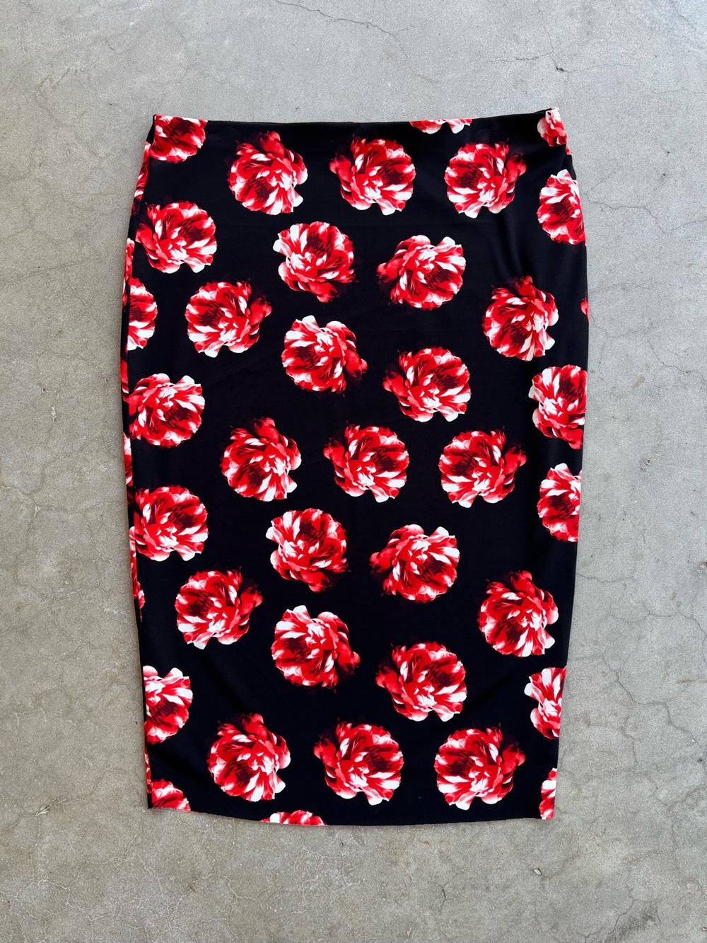 Vince Camuto Black + Red Floral Pencil Bodycon Midi Skirt Size S